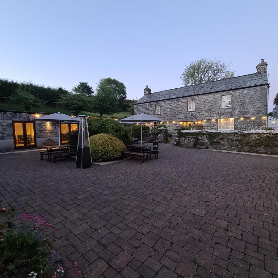 Ta Mill Holiday Cottages & Lodges -Ta Mill House Launceston Bagian luar foto